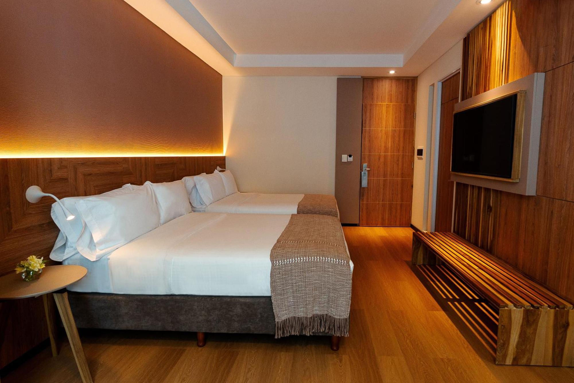 Brizo Salta Hotell Exteriör bild